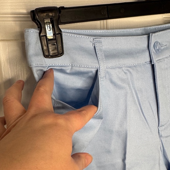 NWT St. John's Bay Light Blue Capri Pants - Picture 6 of 8